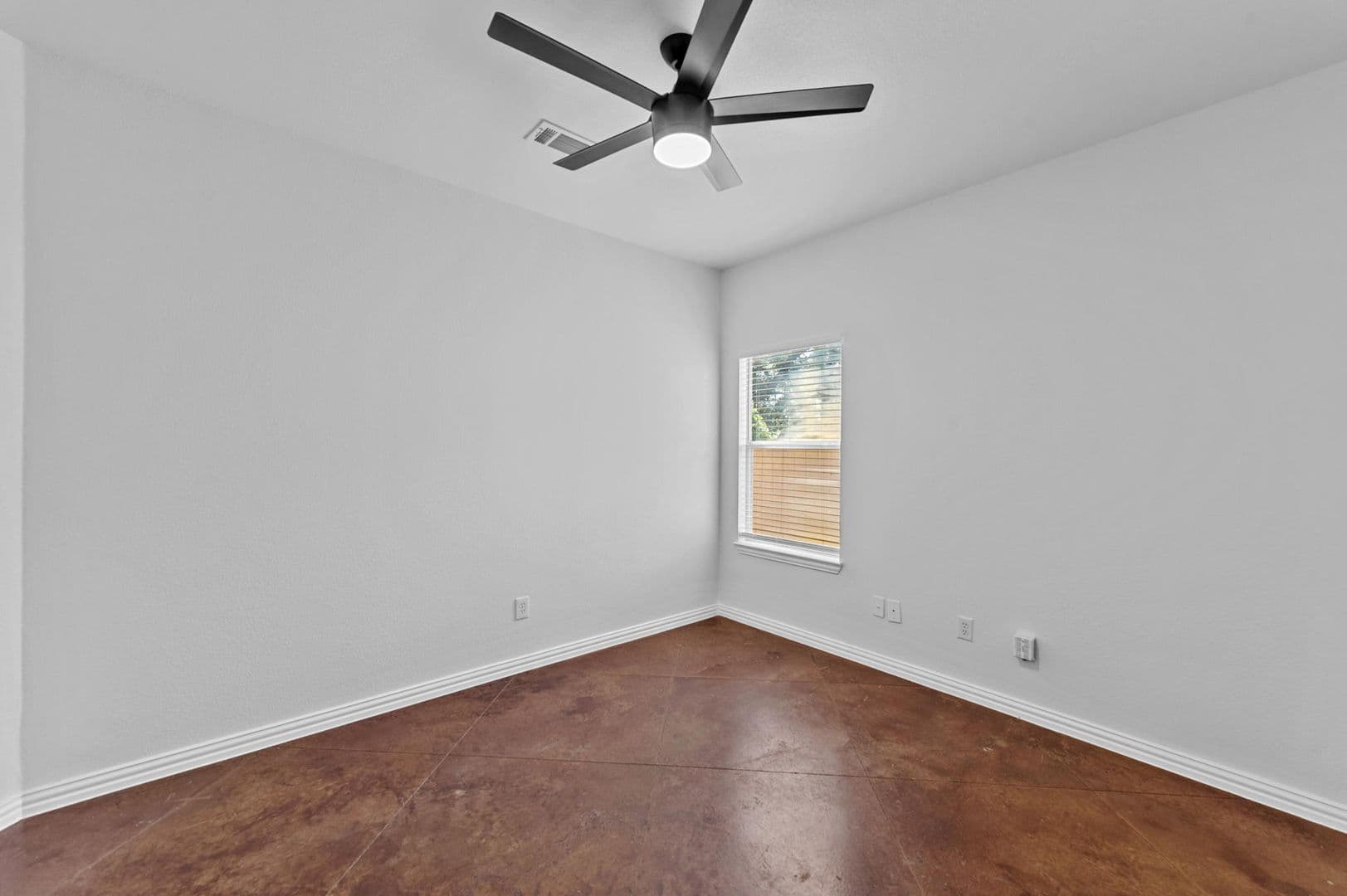 Fort Worth House: 2809 Wayside Dr