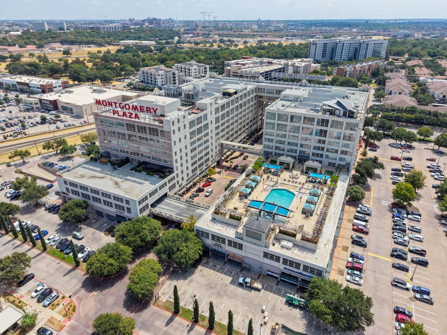 Fort Worth Condo: 2600 W 7th Street