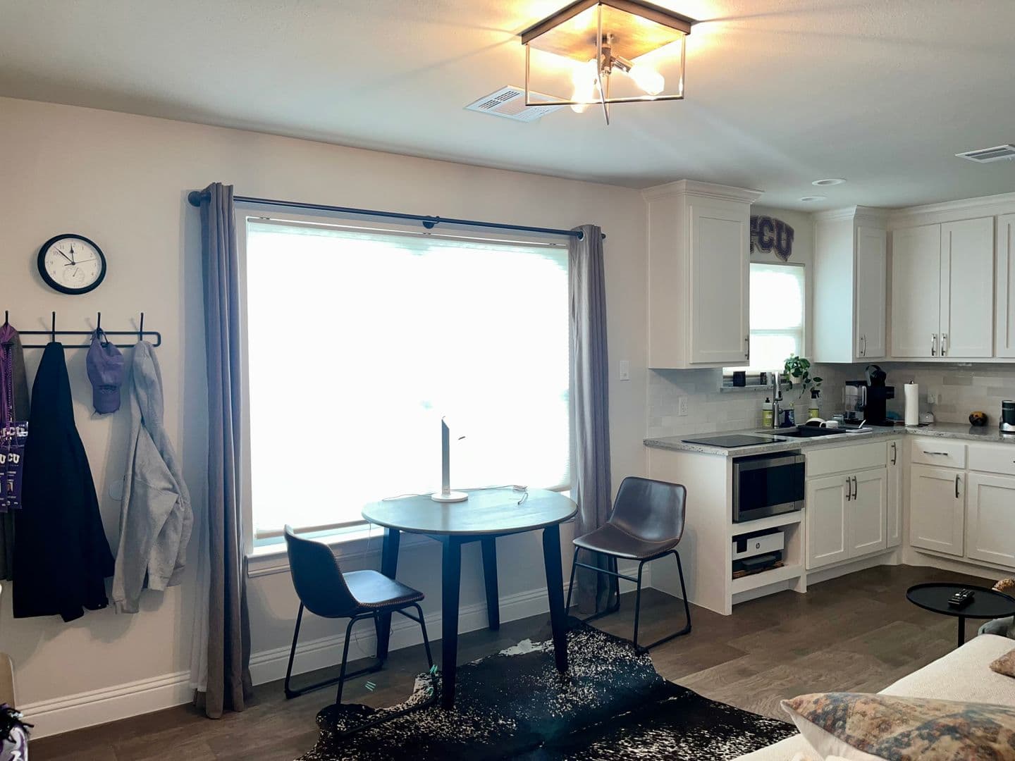 Fort Worth House: 2901 Livingston Ave