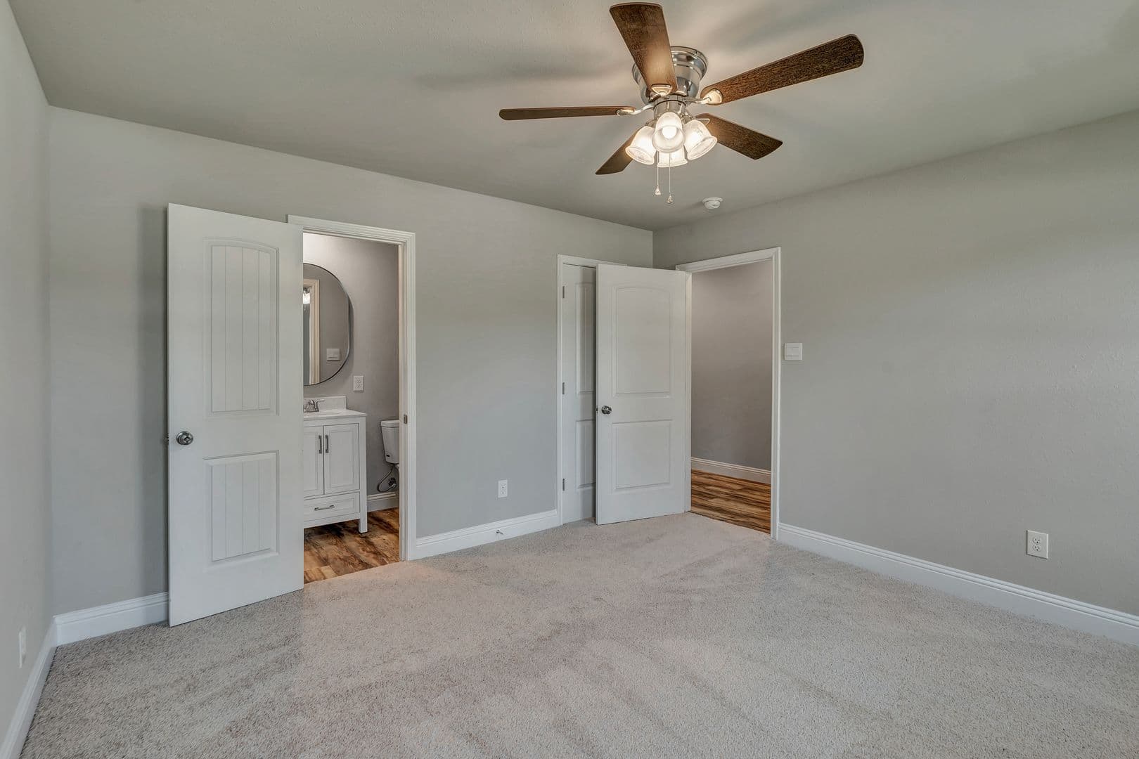 Fort Worth House: 2525 Benbrook Blvd