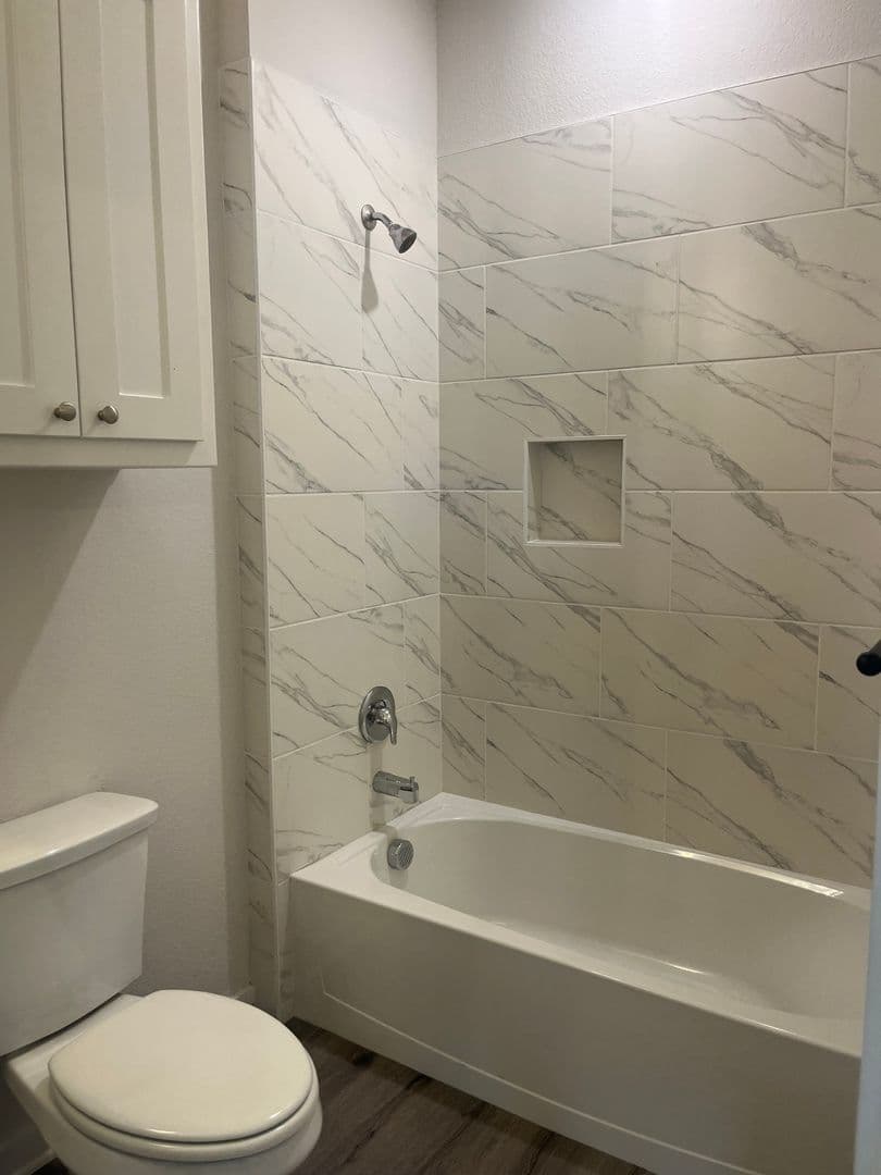 Fort Worth House: 2853 S Hills Ave