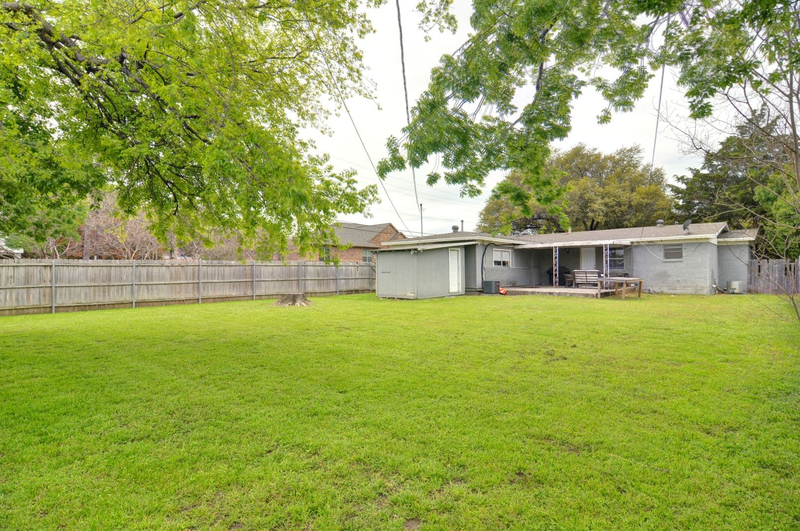 Fort Worth House: 3715 Jeanette Drive