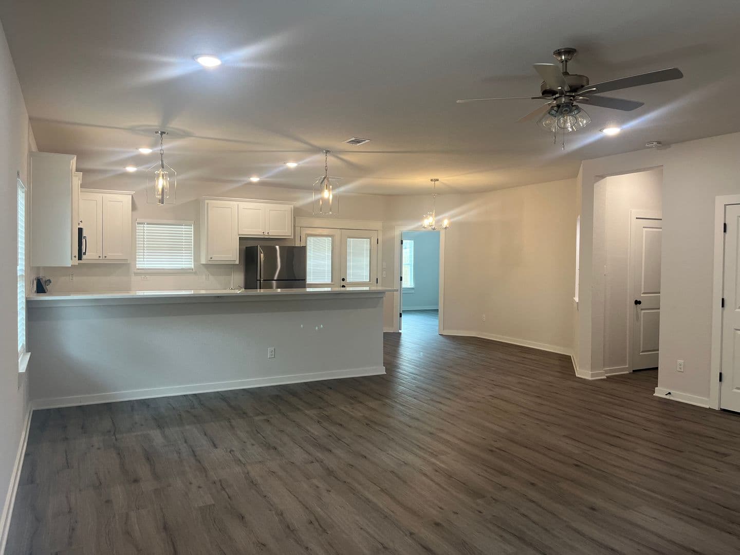 Fort Worth House: 2853 S Hills Ave