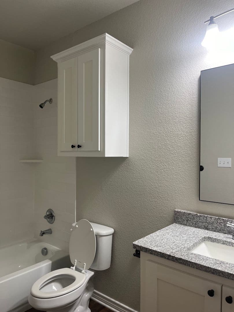Fort Worth House: 2601 Mission Street