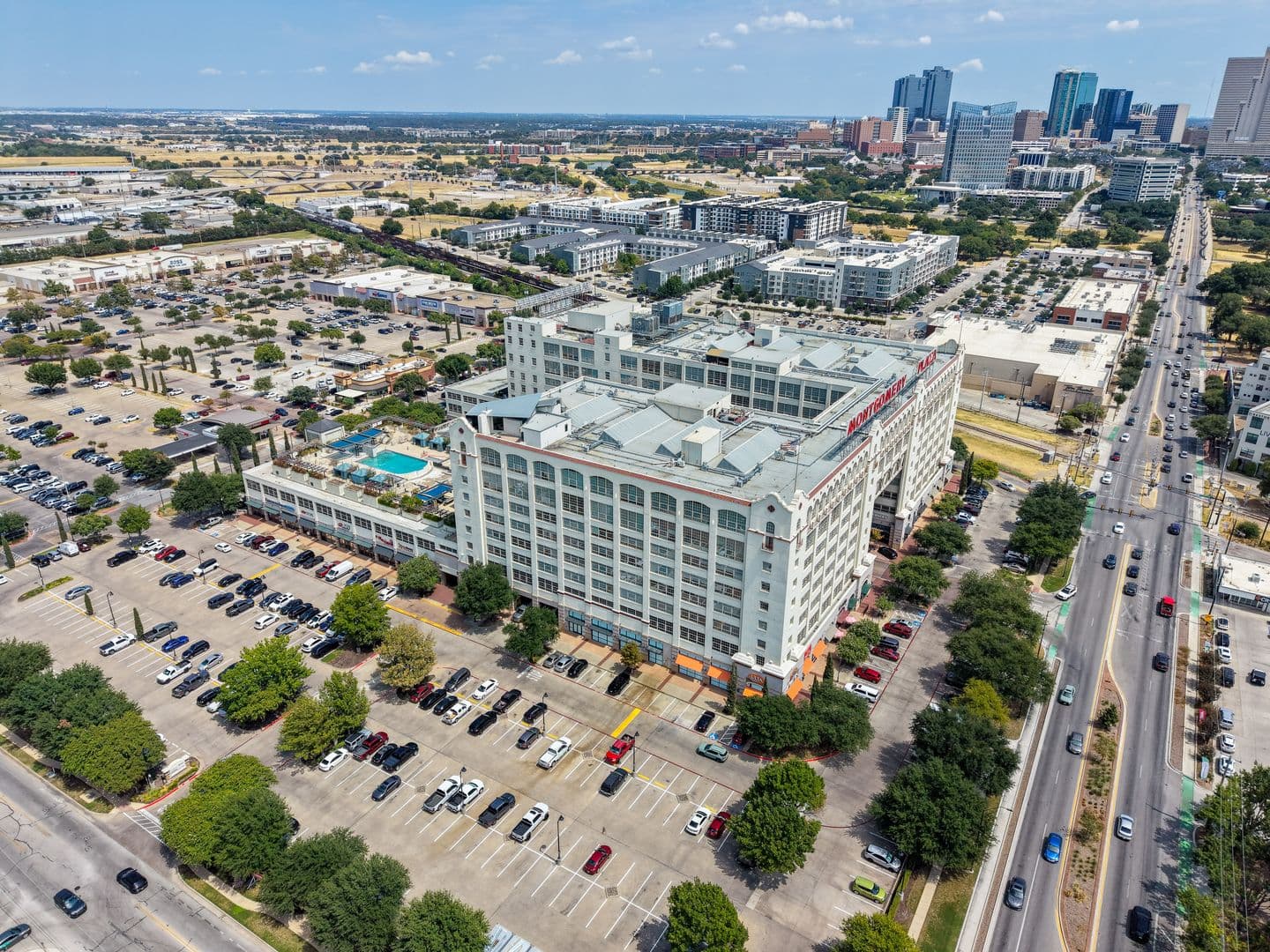 Fort Worth Condo: 2600 W 7th Street
