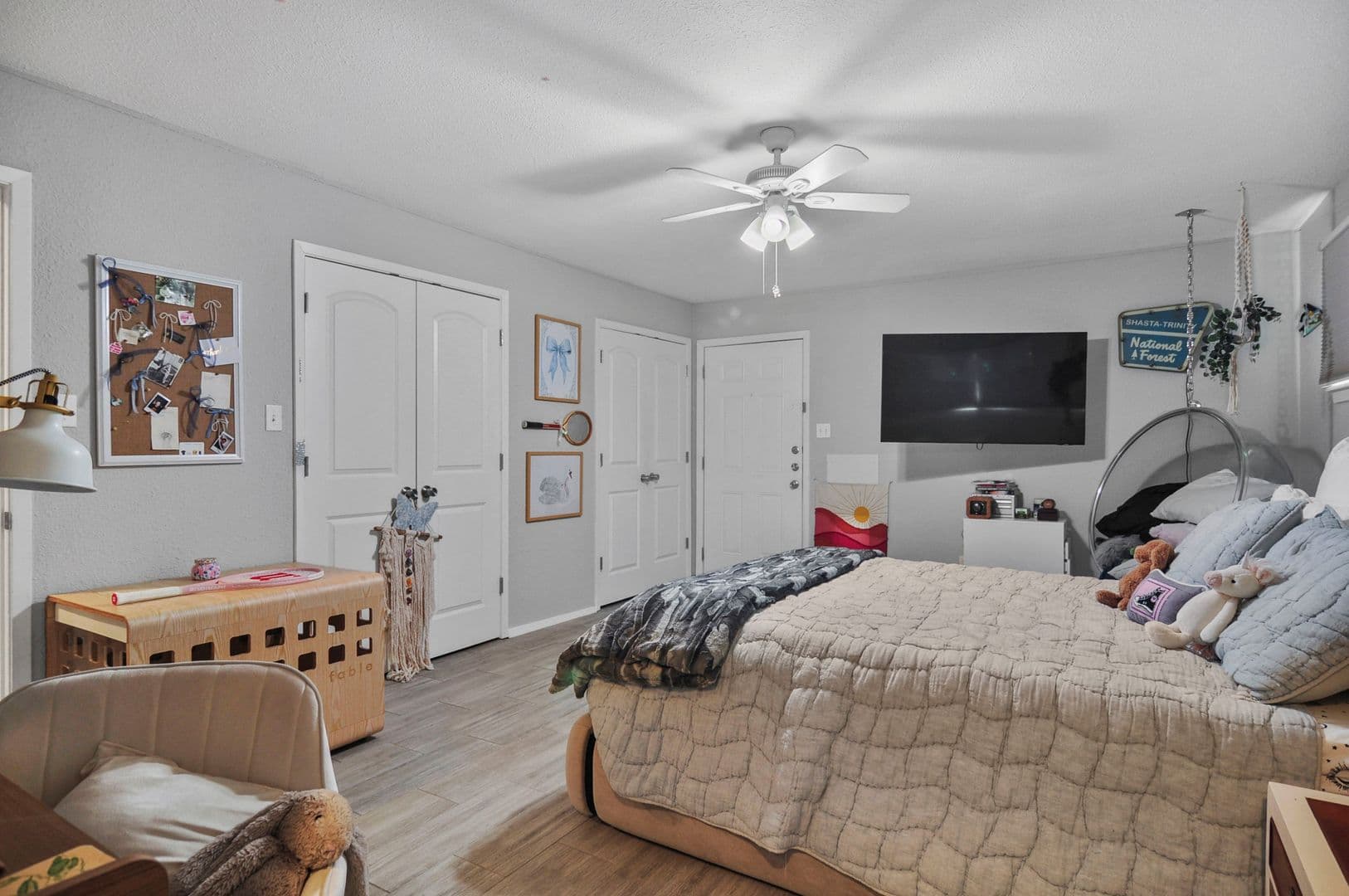 Fort Worth House: 2733 Sandage Ave