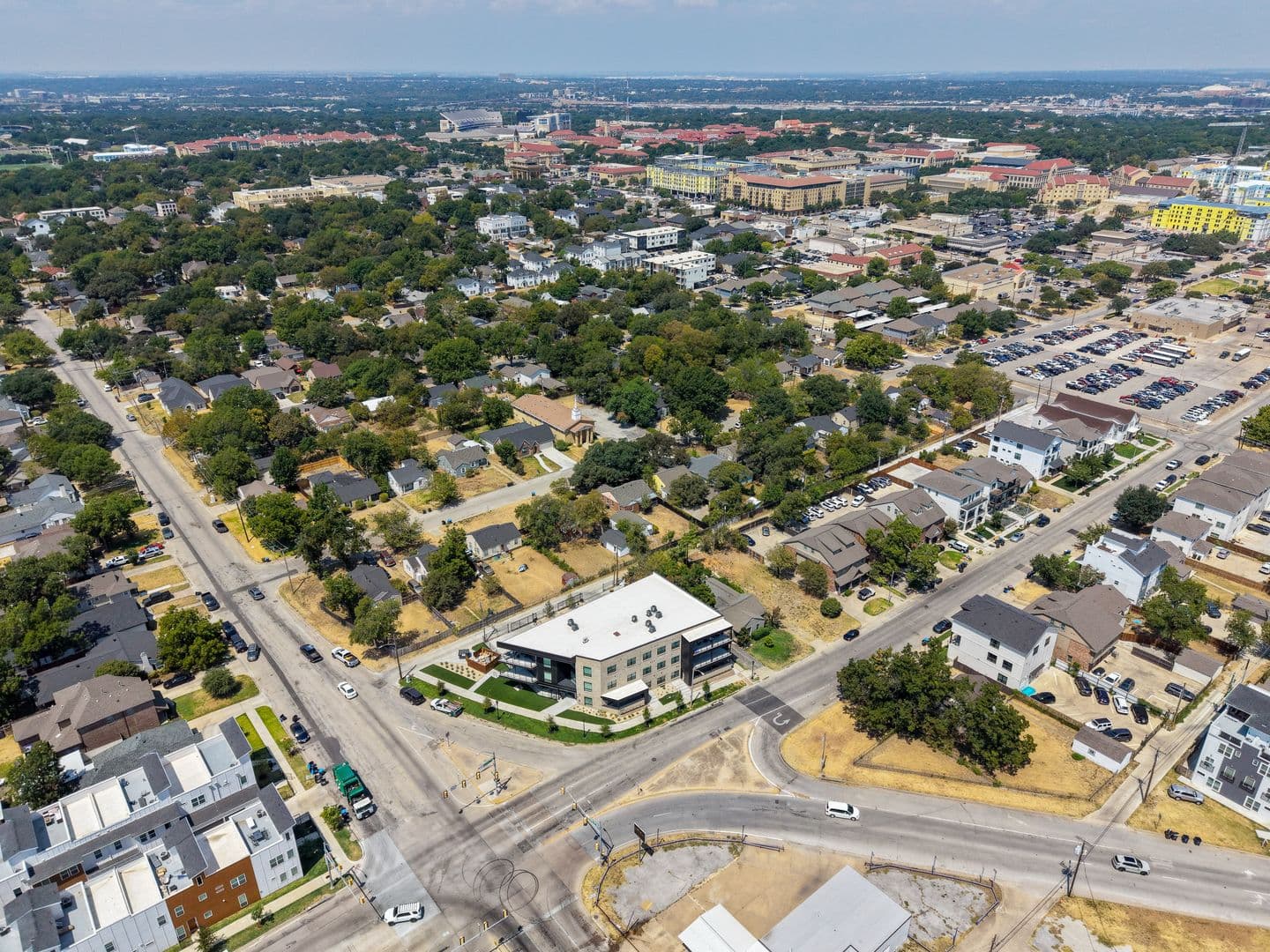 Fort Worth Condo: 3252 Mcart Ave