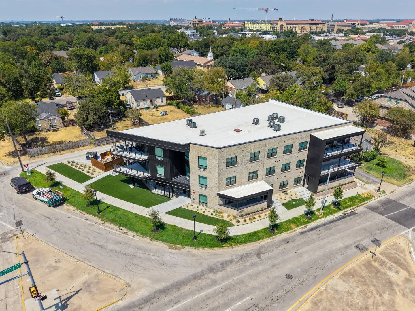 Fort Worth Condo: 3252 Mcart Ave