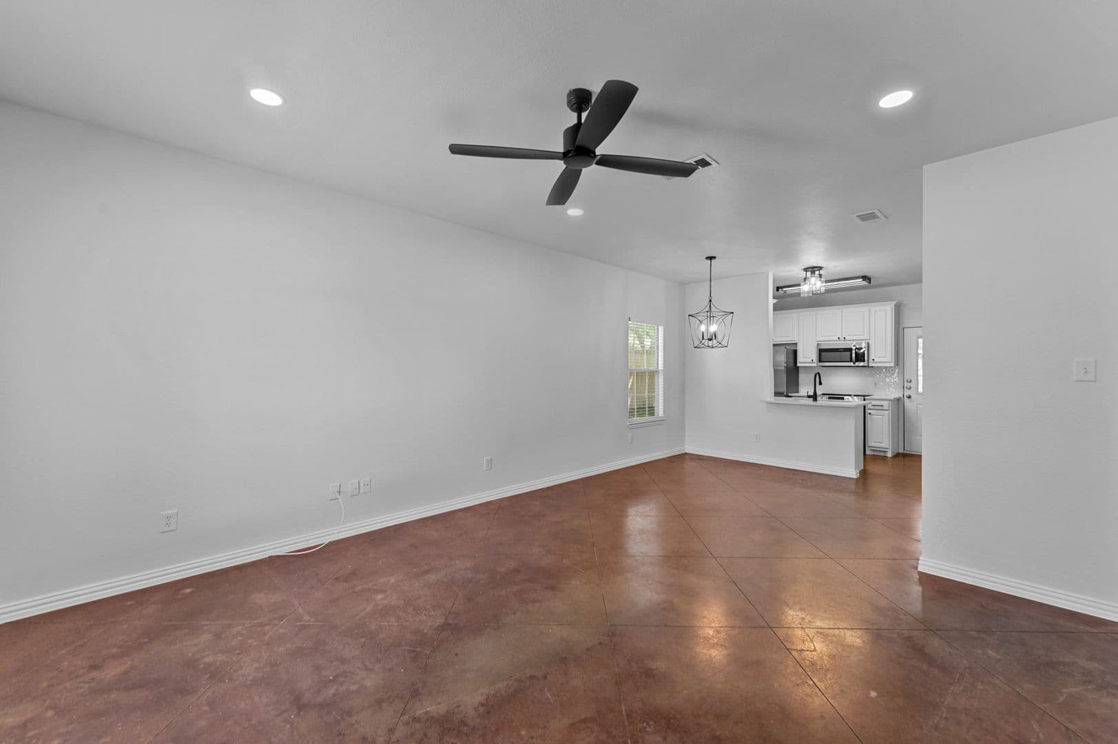 Fort Worth House: 2809 Wayside Dr