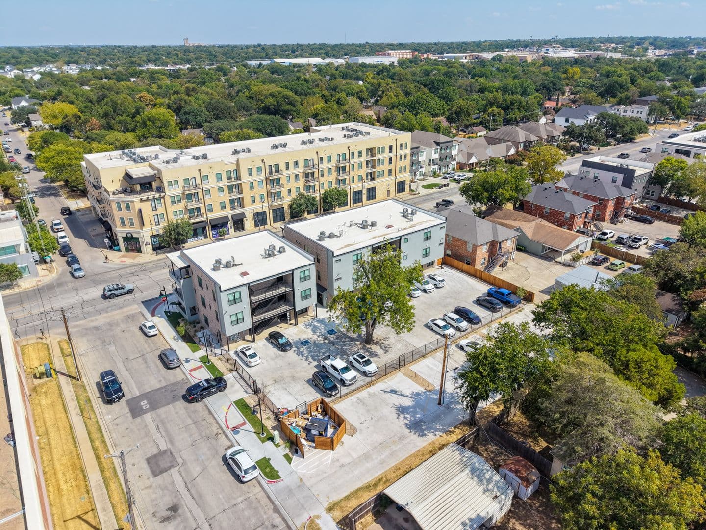 Fort Worth Condo: 3208 S University Dr