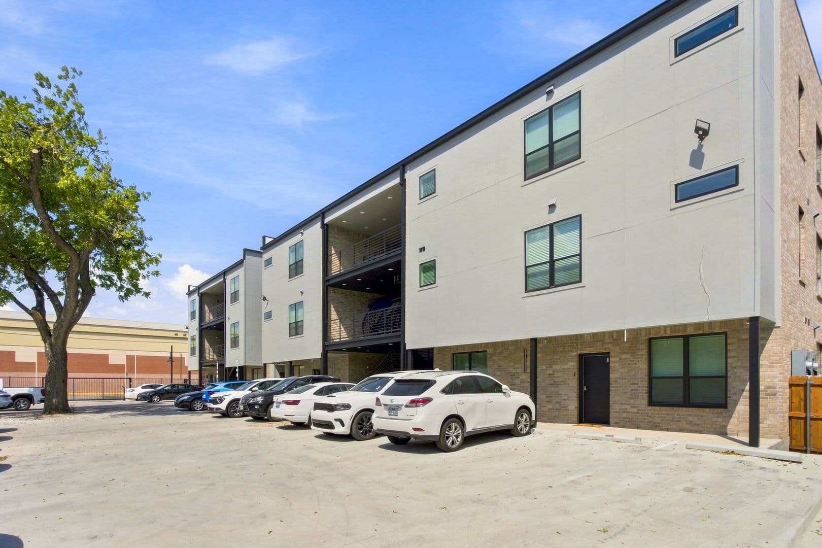 Fort Worth Condo: 3208 S University Dr