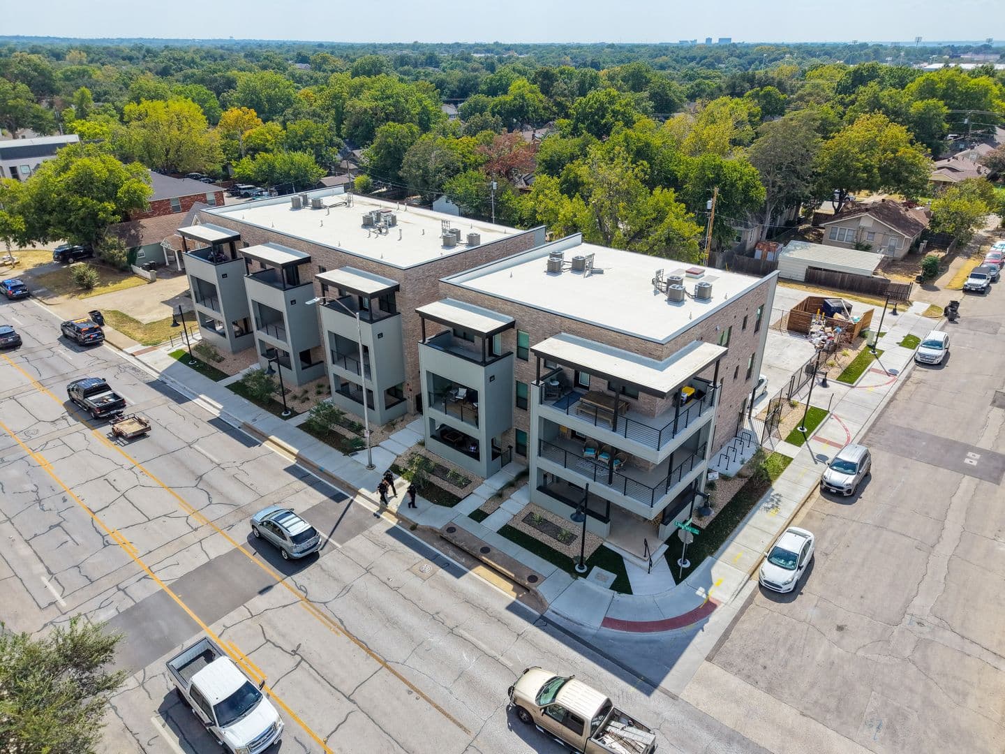 Fort Worth Condo: 3208 S University Dr