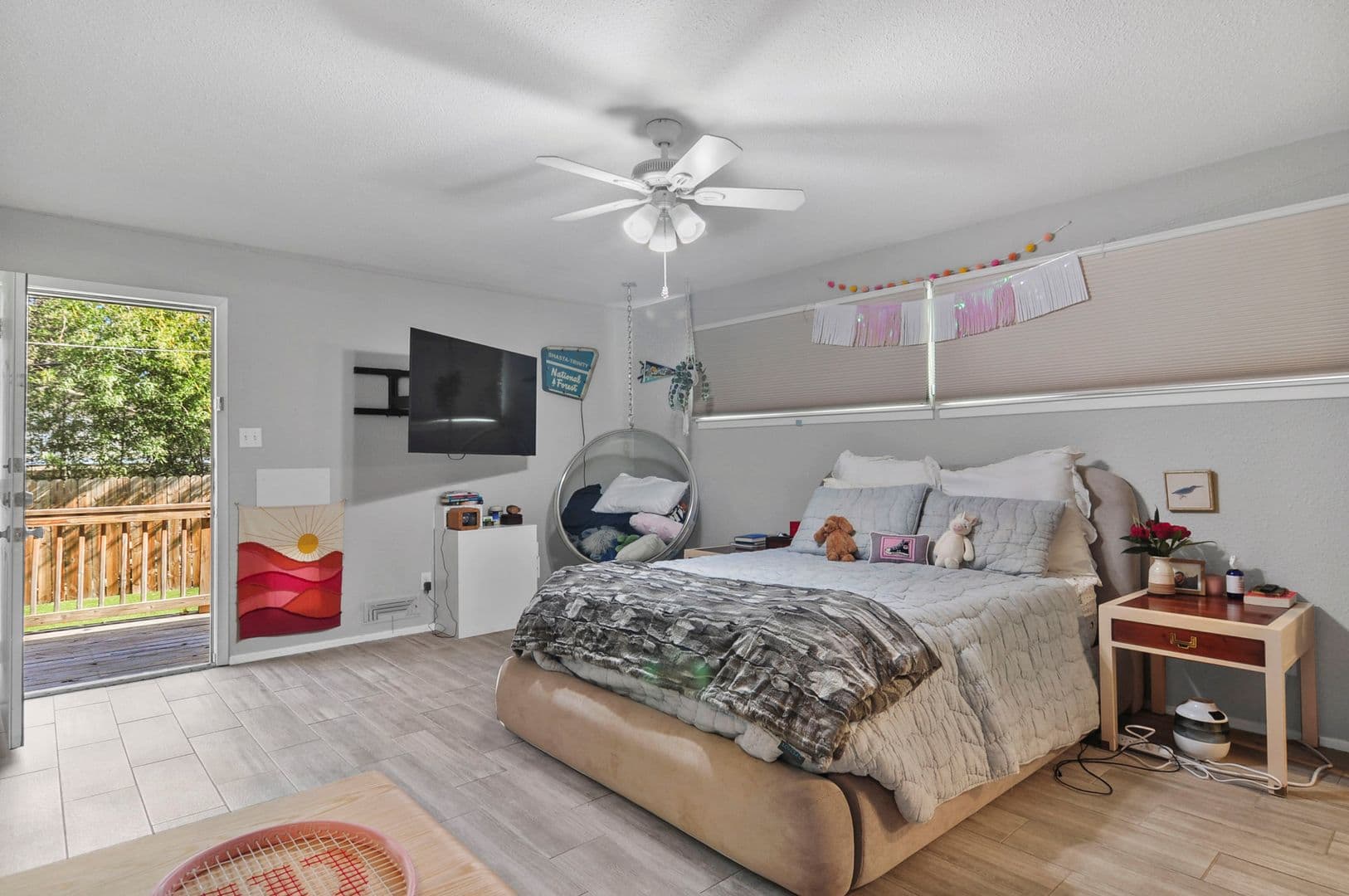 Fort Worth House: 2733 Sandage Ave