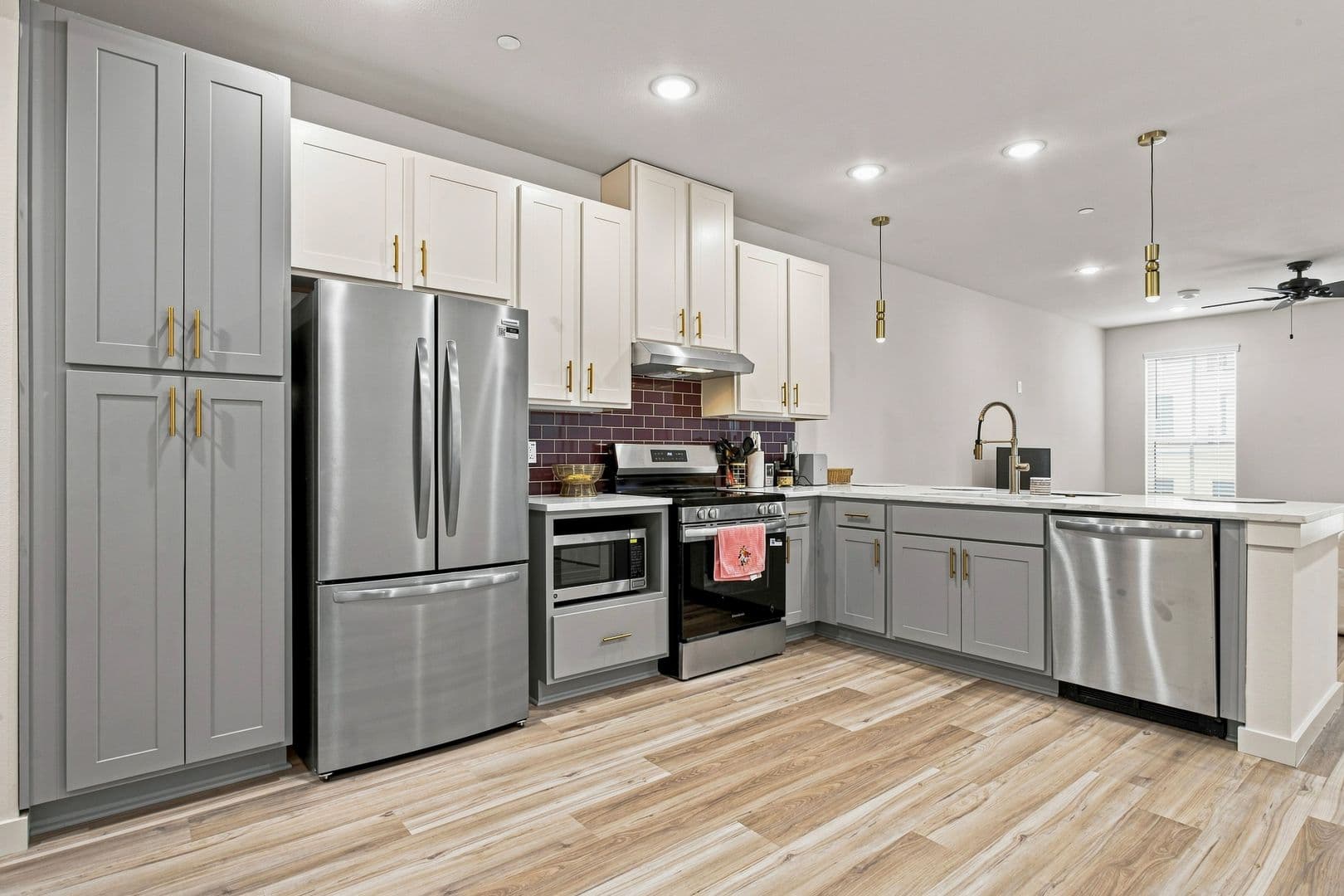 Fort Worth Condo: 3208 S University Dr