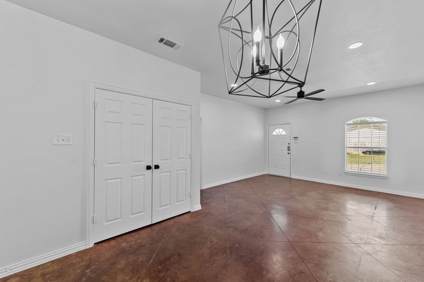Fort Worth House: 2809 Wayside Dr