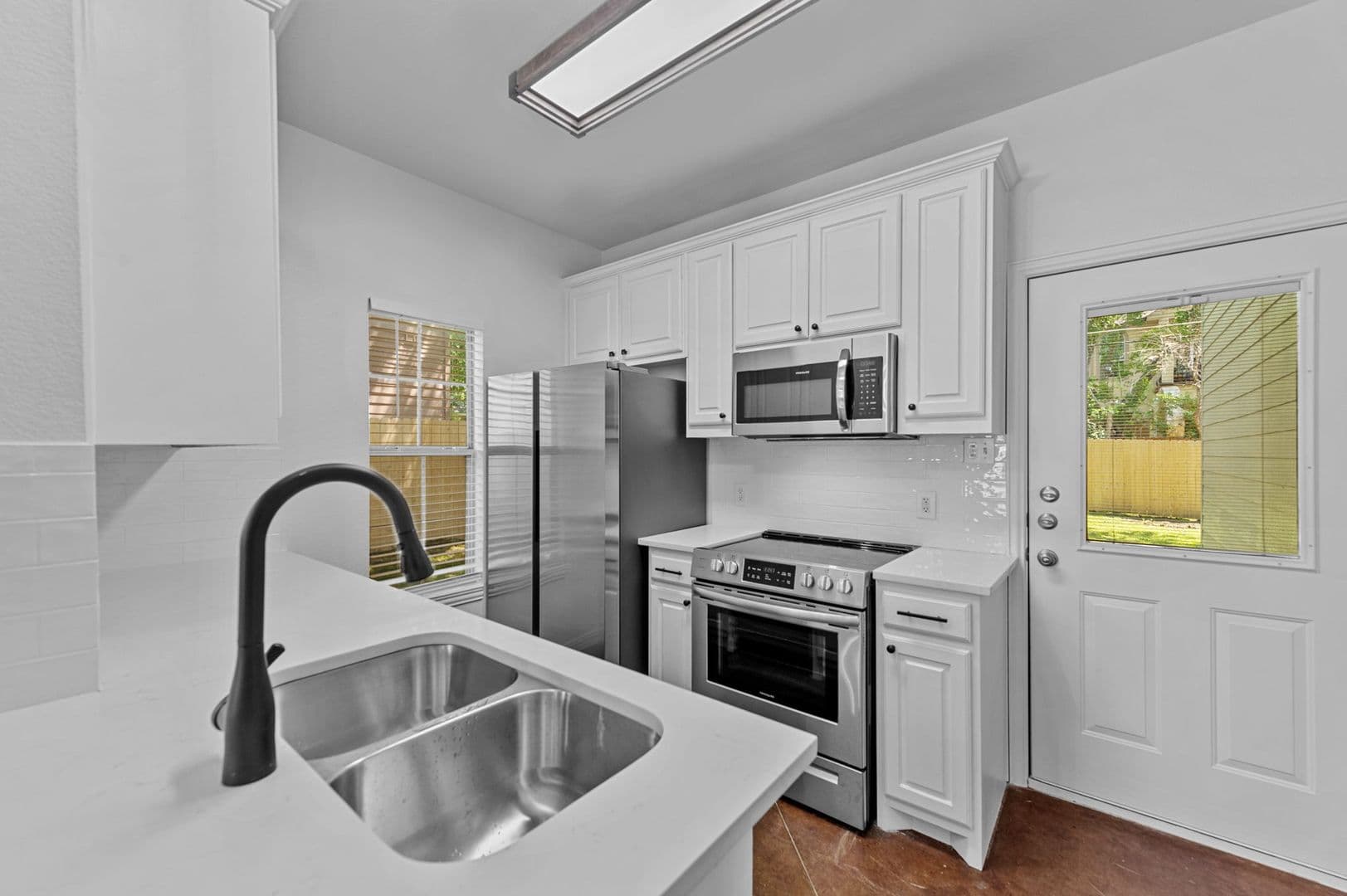 Fort Worth House: 2809 Wayside Dr