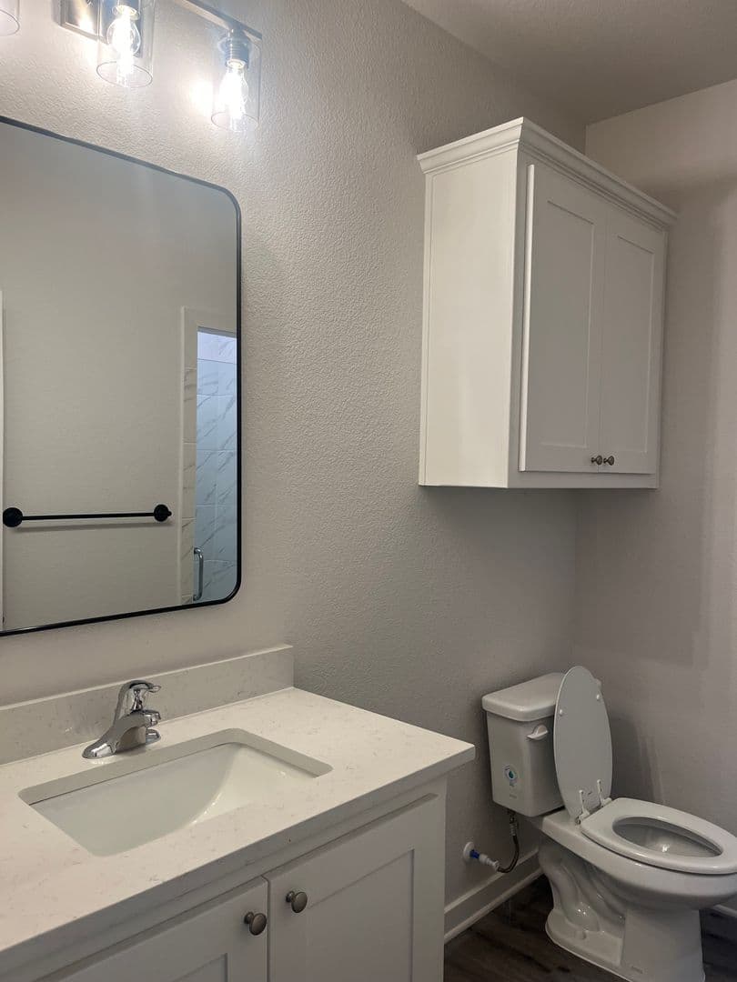 Fort Worth House: 2853 S Hills Ave