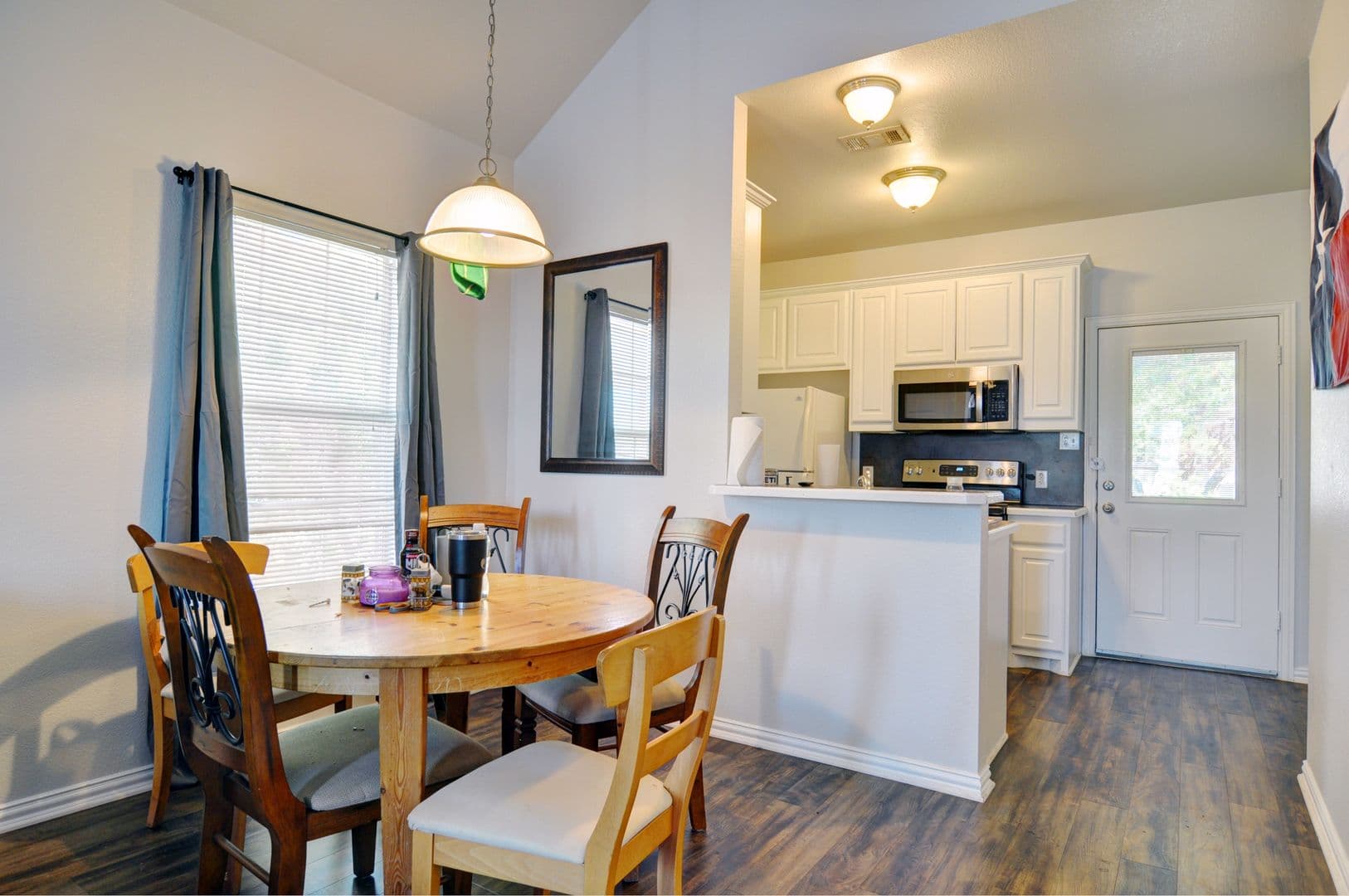 Fort Worth House: 2811 Wayside Dr