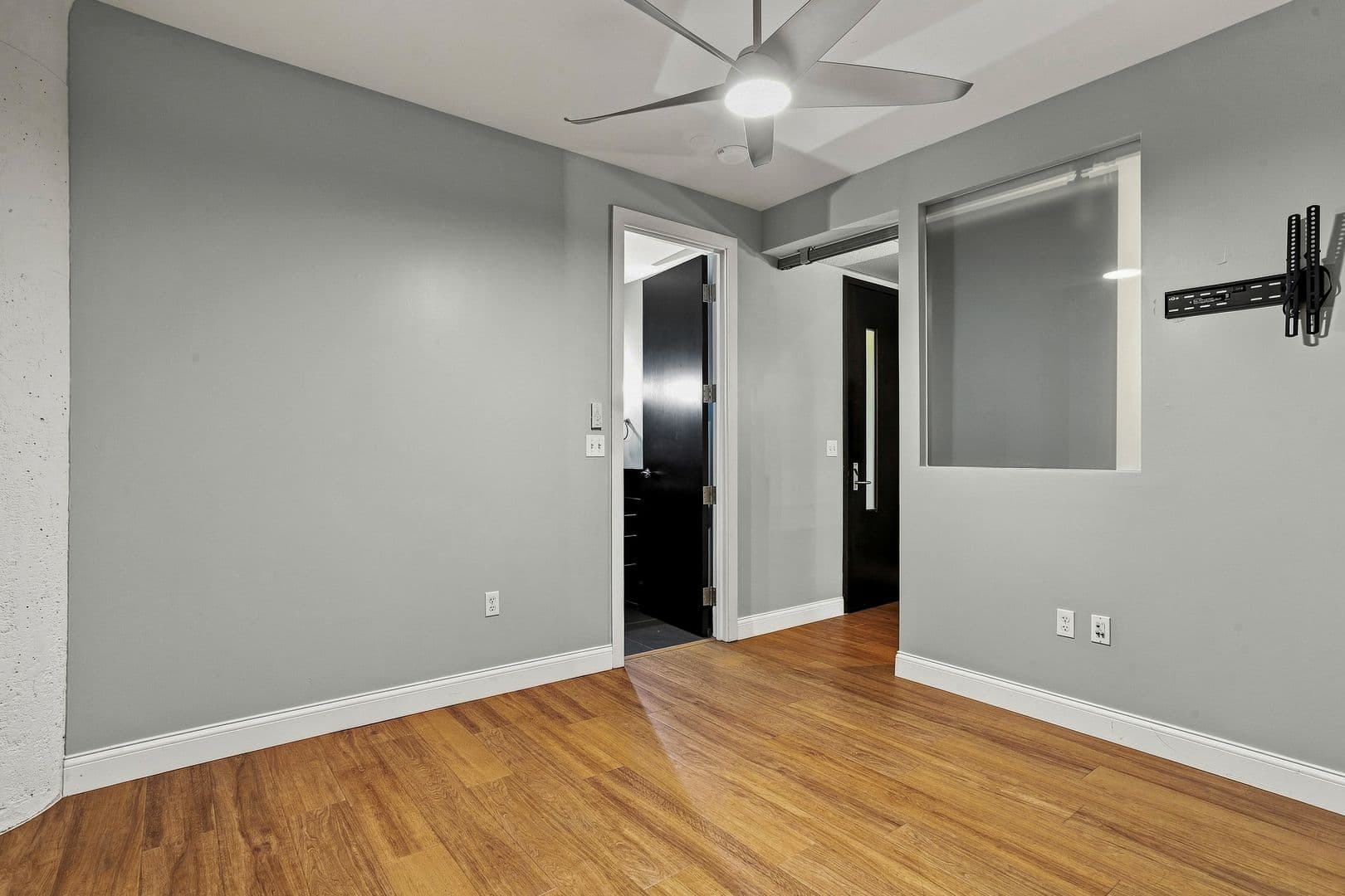Fort Worth Condo: 2600 W 7th Street