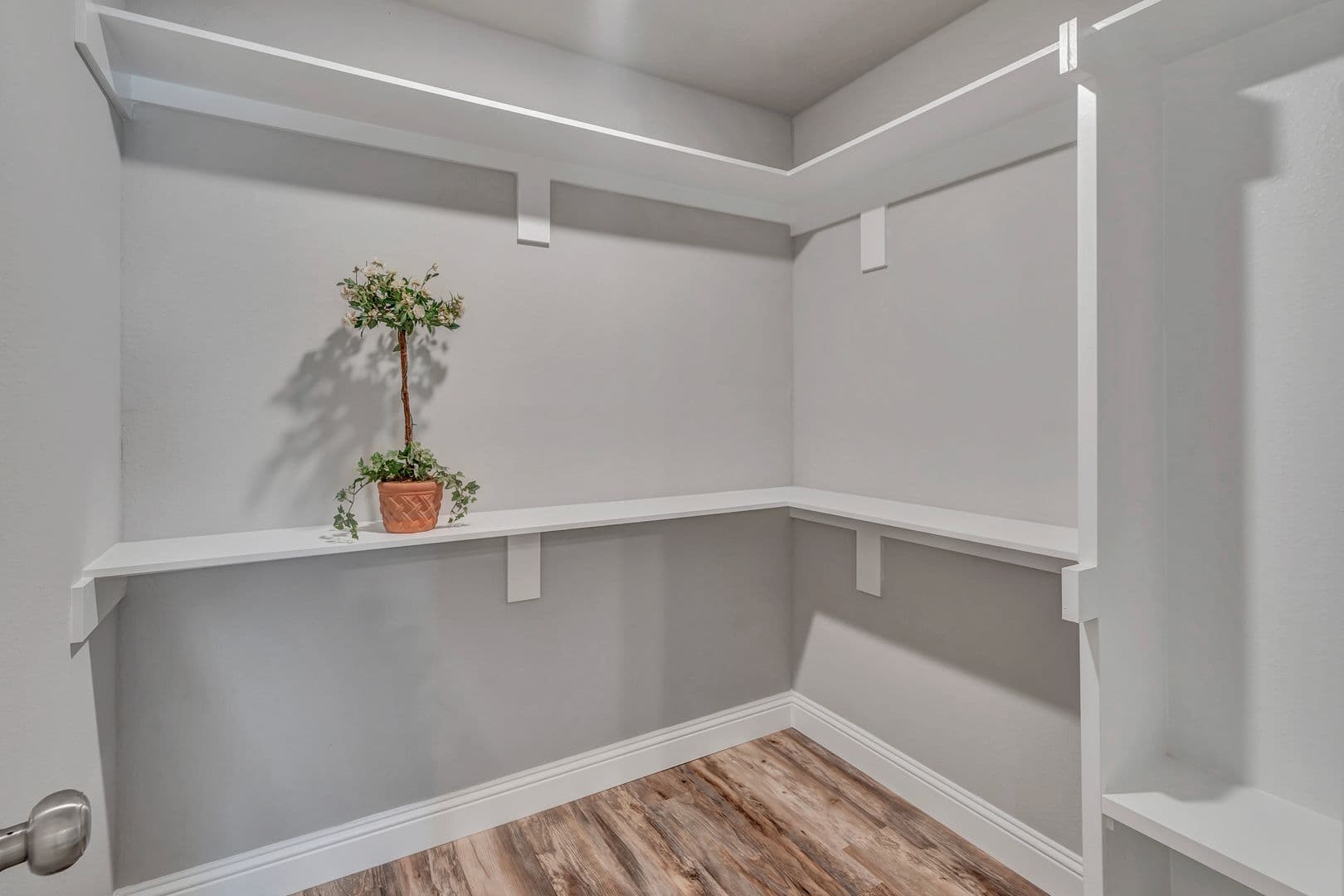 Fort Worth House: 2525 Benbrook Blvd