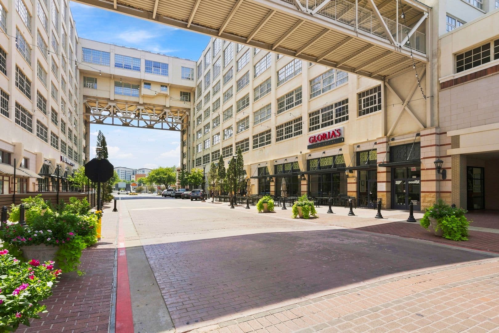 Fort Worth Condo: 2600 W 7th Street