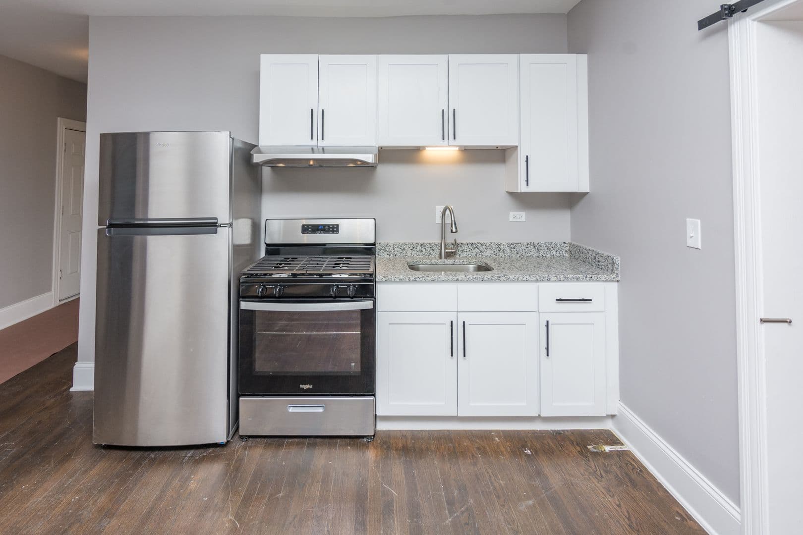 Chicago Apartment: 6700 S. Constance Ave