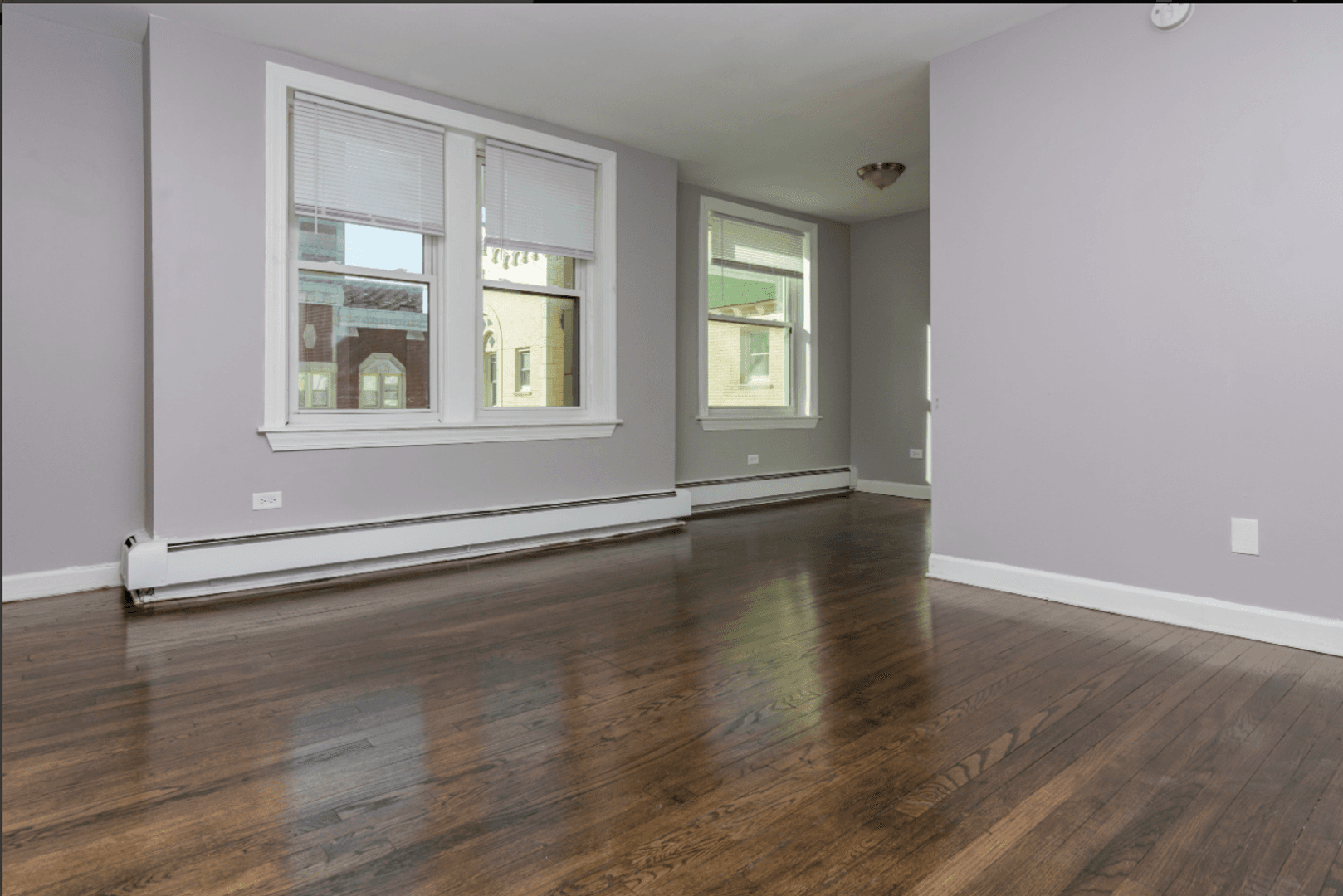 Chicago Apartment: 1962 E 71st Pl