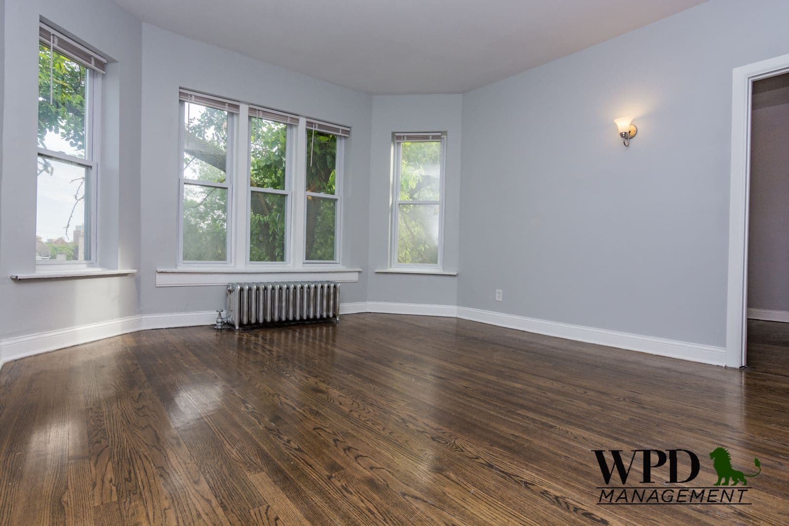 Chicago Apartment: 7639 S. Colfax Ave