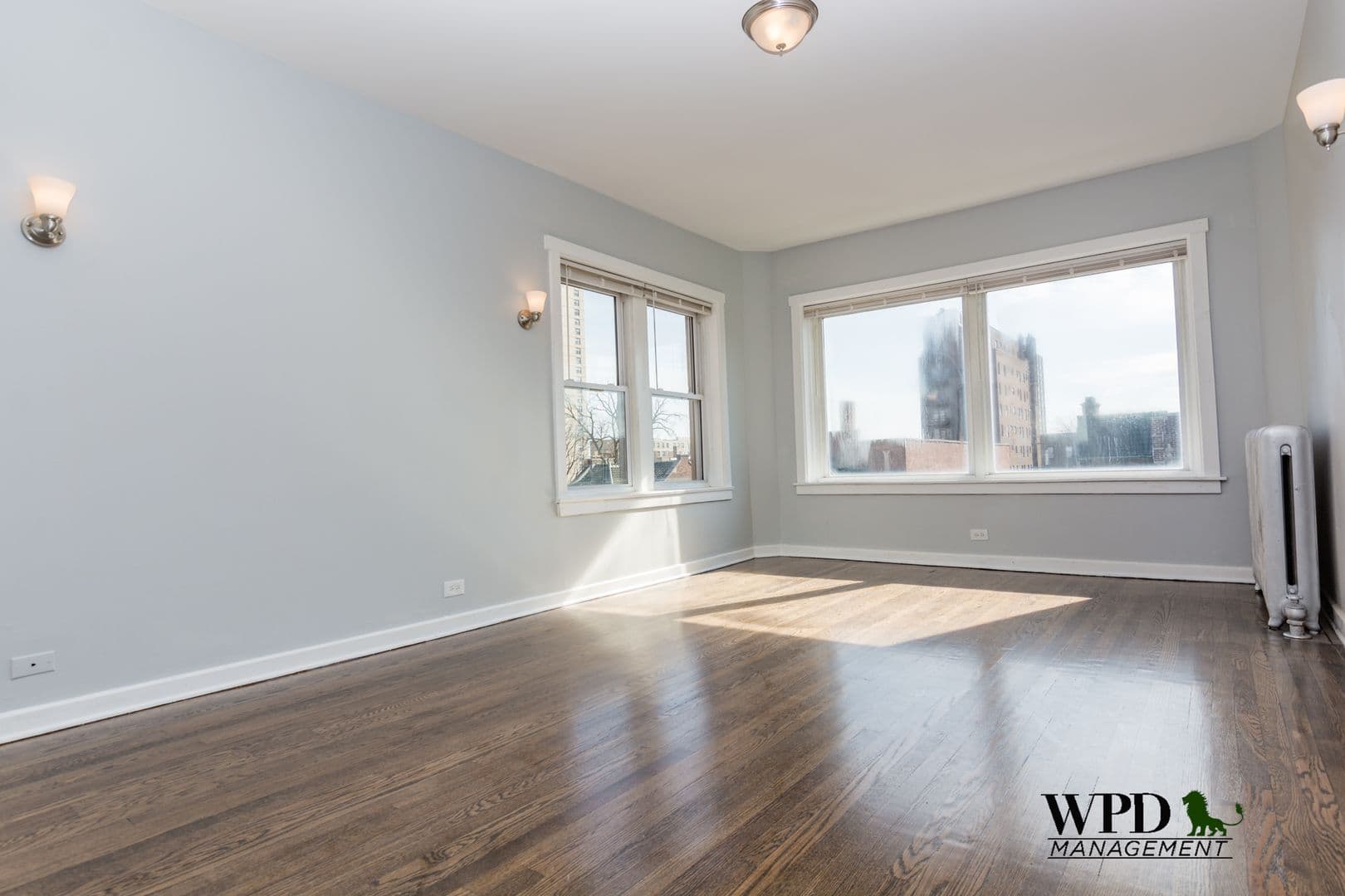 Chicago Apartment: 6748 S. Crandon Ave