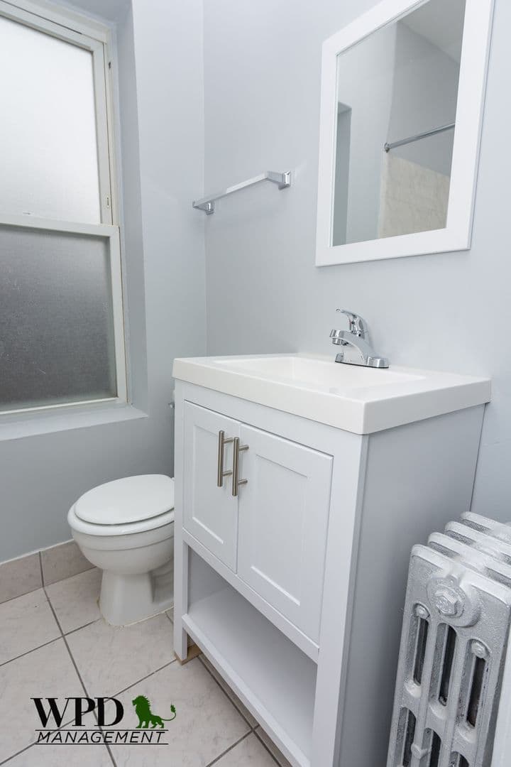 Chicago Apartment: 7301 S. Stewart Ave