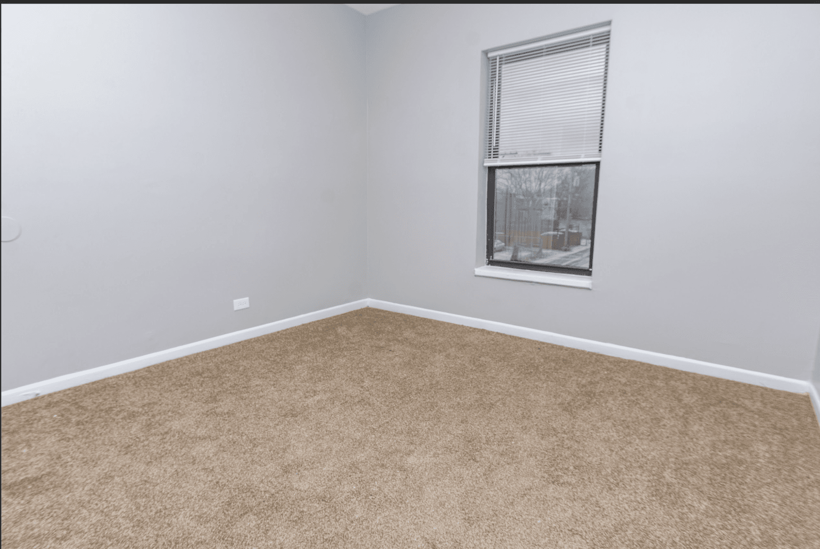 Chicago Apartment: 4200 W Washington Blvd