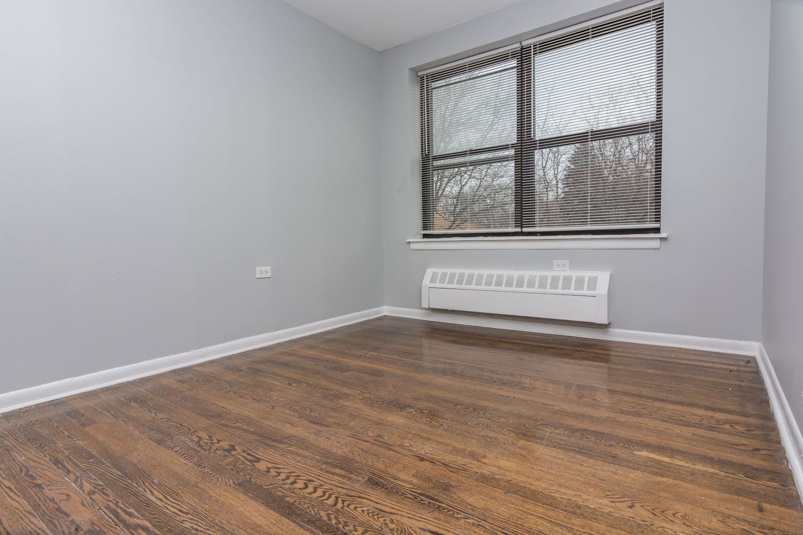 Chicago Apartment: 7836 S. South Shore Dr
