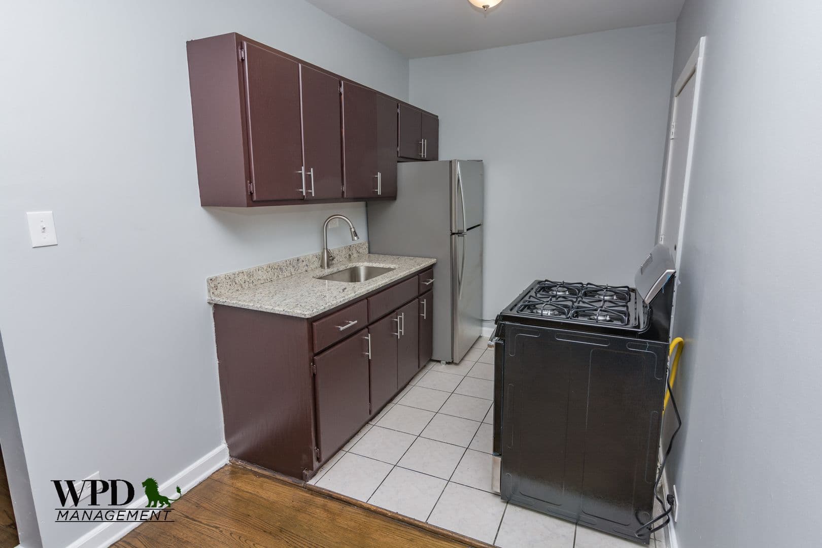 Chicago Apartment: 7301 S. Stewart Ave