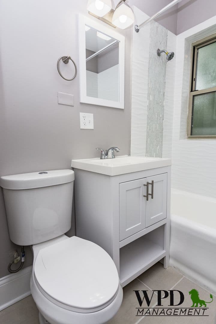 Chicago Apartment: 7502 S. Eggleston Ave