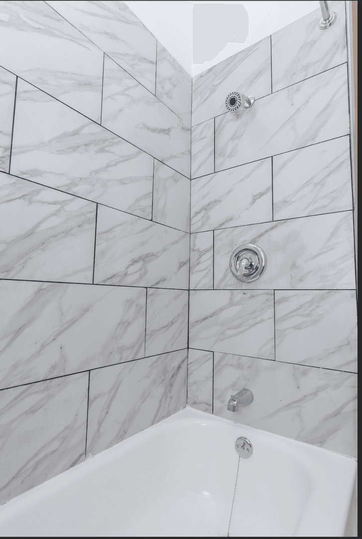 Chicago Apartment: 4200 W Washington Blvd