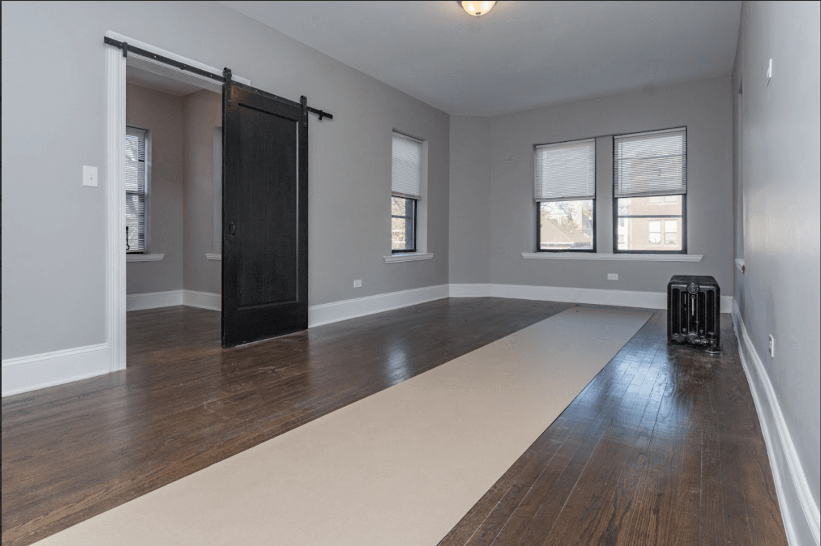 Chicago Apartment: 6700 S. Constance Ave
