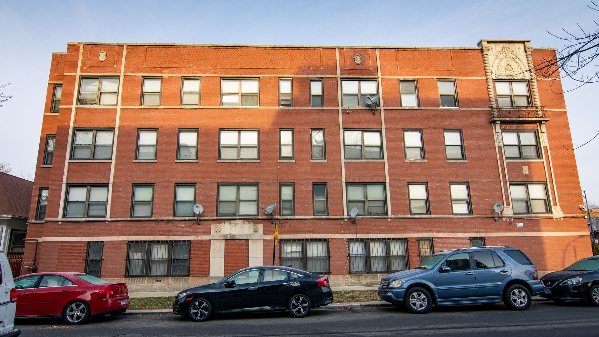 Chicago Apartment: 7836 S. South Shore Dr
