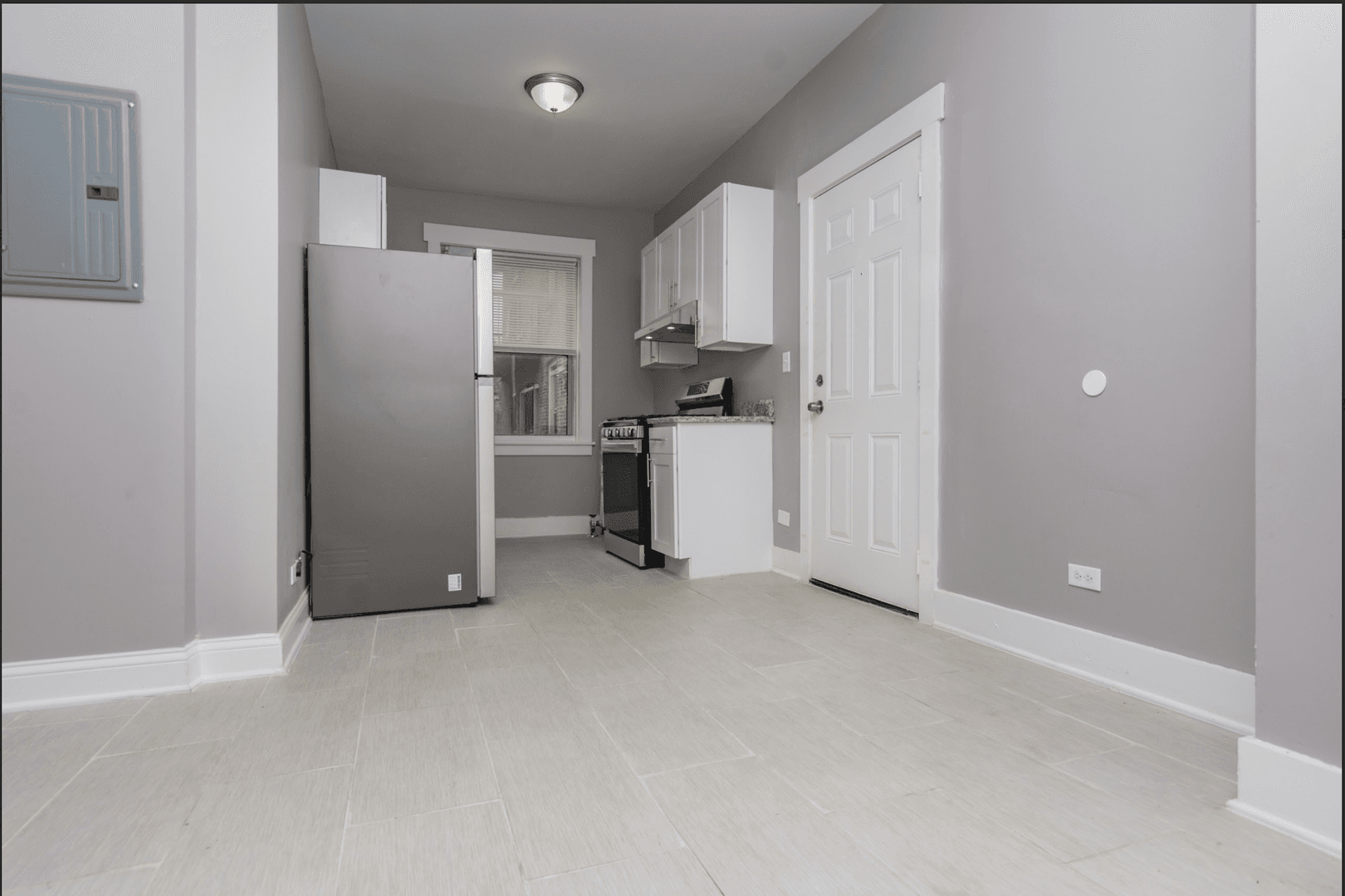 Chicago Apartment: 6901 S Prairie Ave