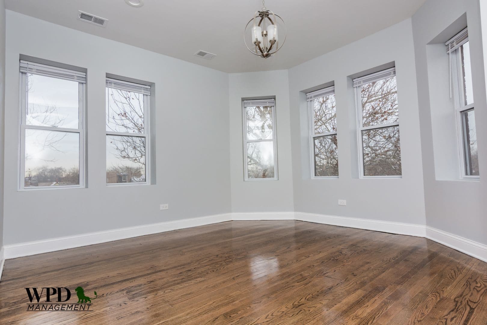 Chicago Apartment: 7927 S. Marquette Ave