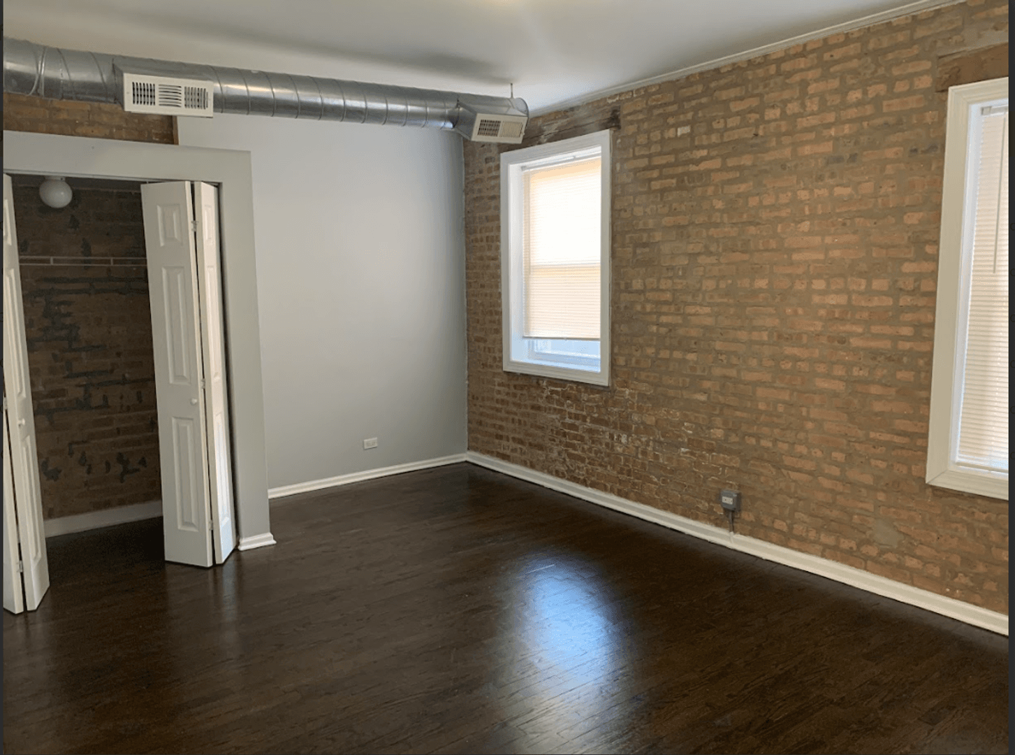 Chicago Apartment: 7748 S. Essex Ave