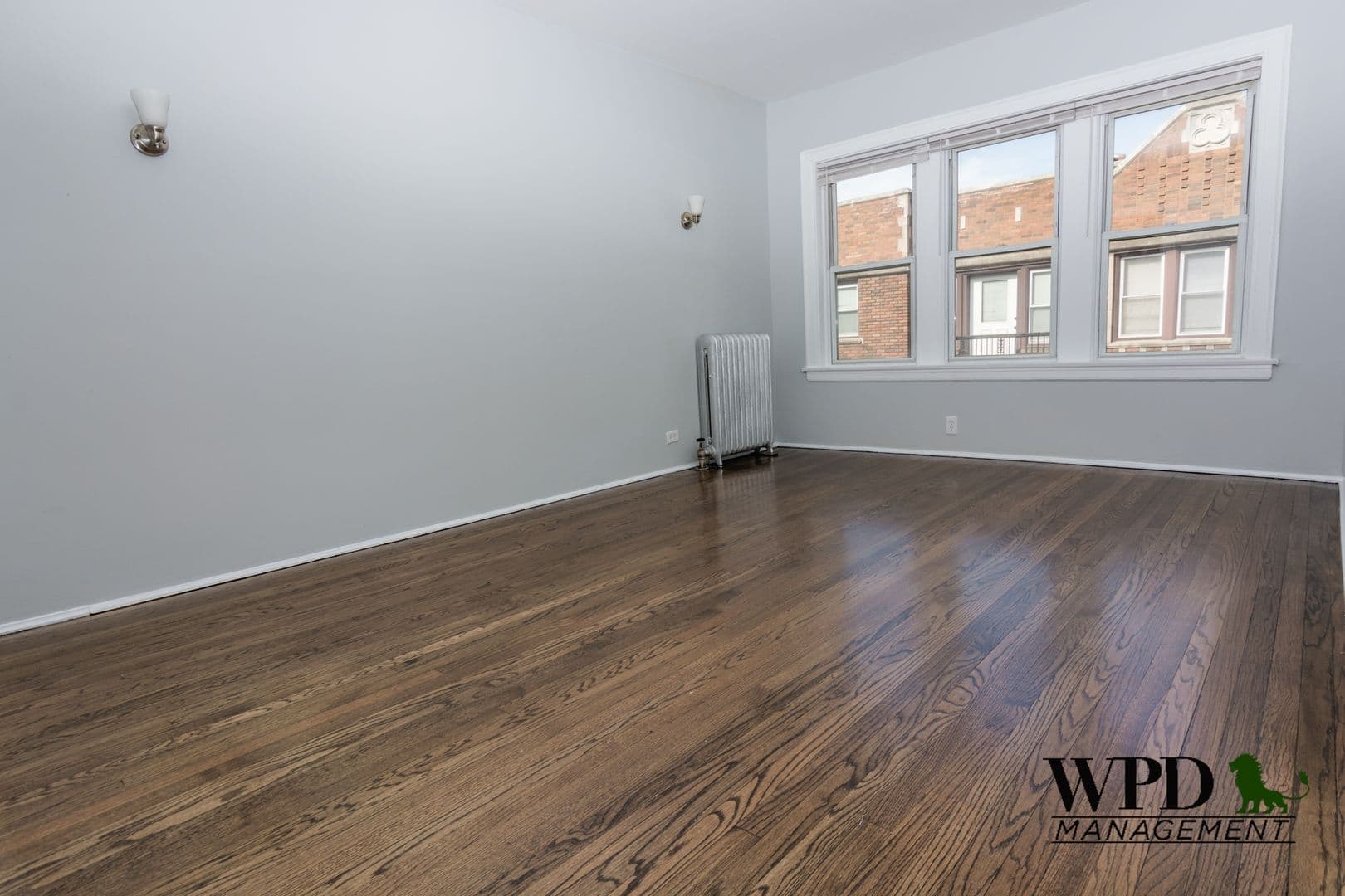 Chicago Apartment: 6748 S. Crandon Ave