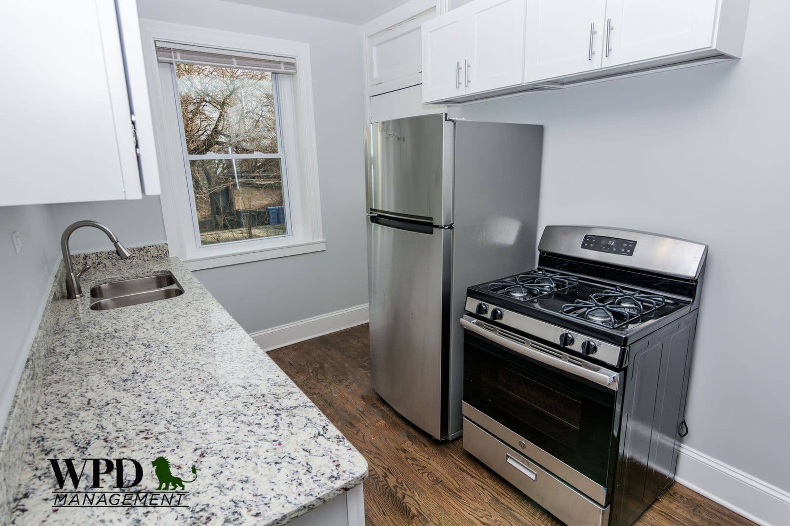 Chicago Apartment: 7431 S Eggleston Ave