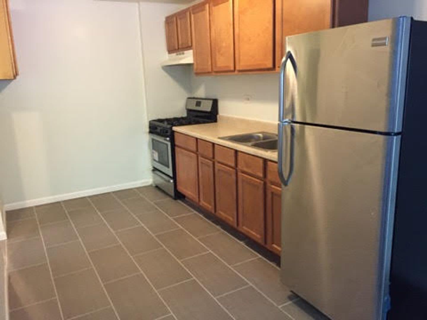 Chicago Apartment: 7600 S. Stewart Ave