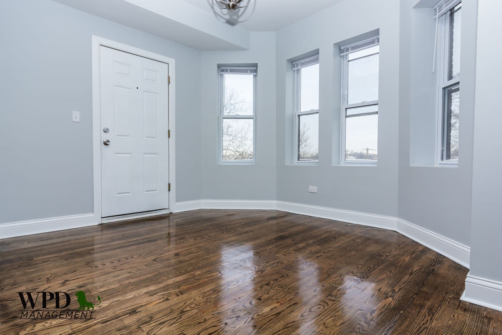 Chicago Apartment: 7927 S. Marquette Ave