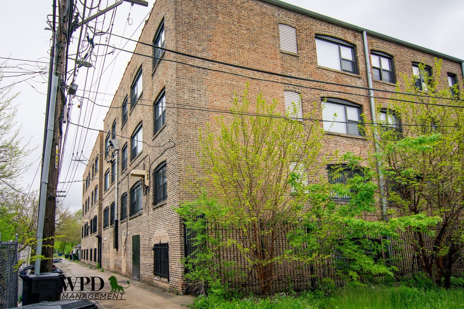Chicago Apartment: 7844 S. Ellis Ave