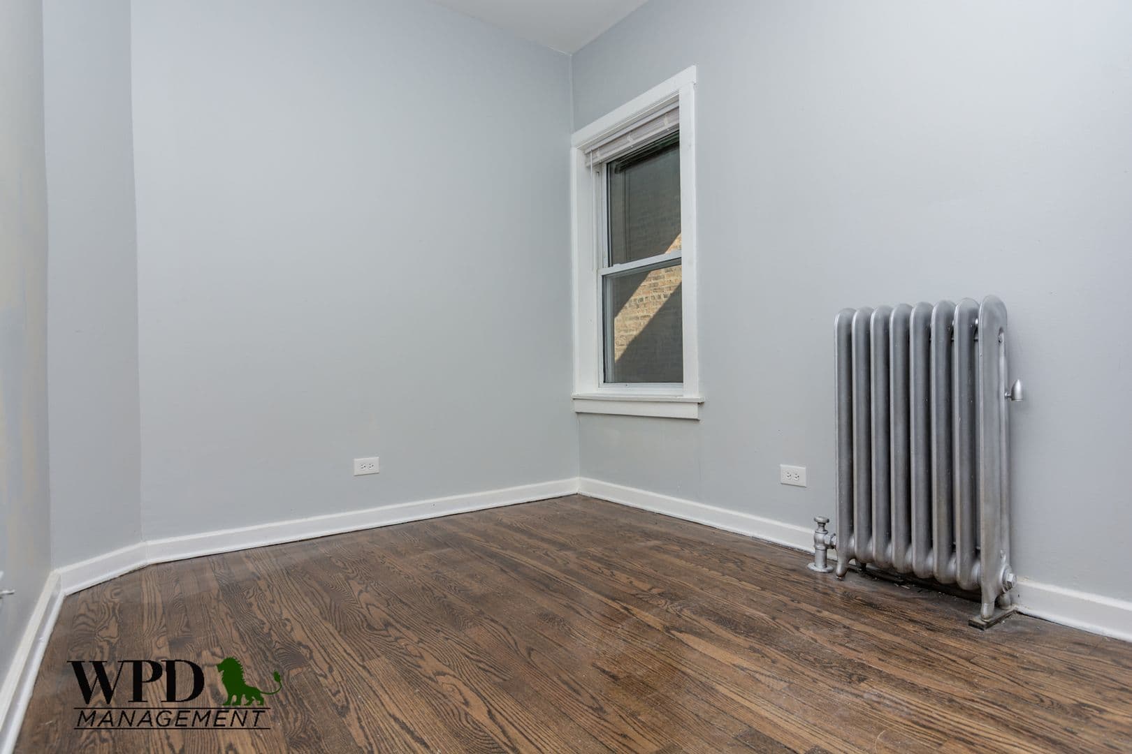 Chicago Apartment: 6748 S. Crandon Ave