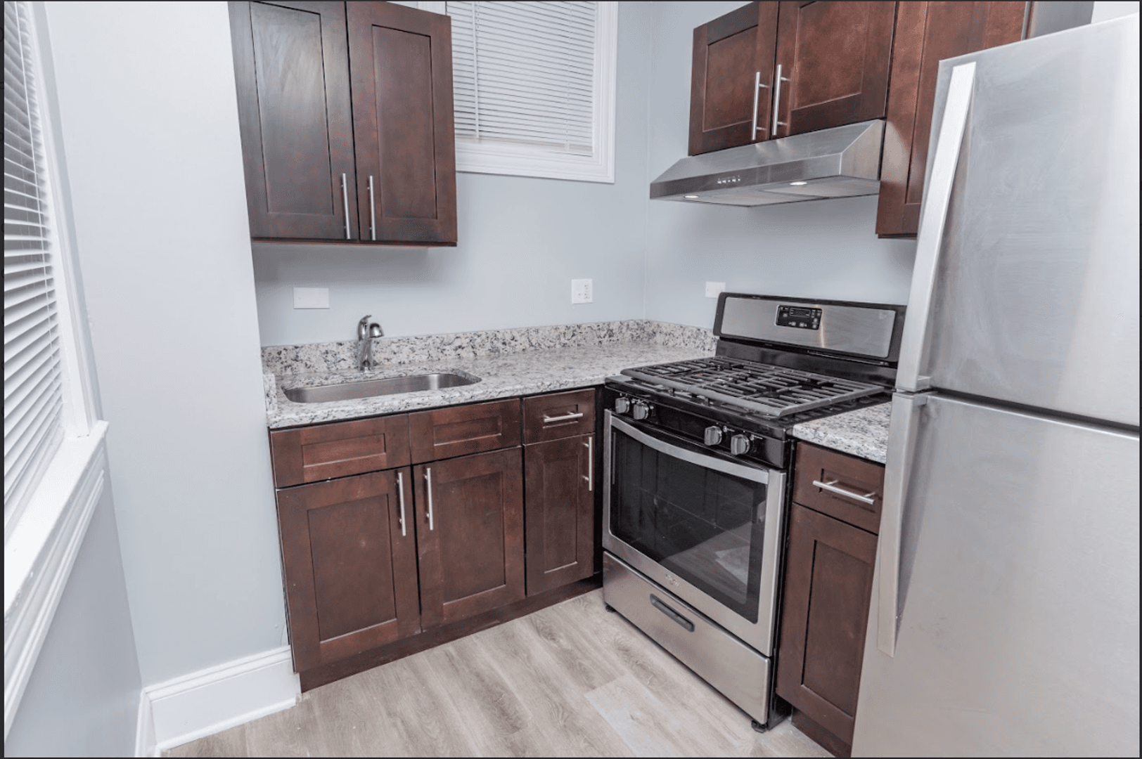 Chicago Apartment: 7750 S Muskegon Ave