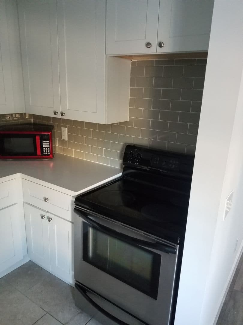 West Palm Beach Apartment: 535 Clematis Street