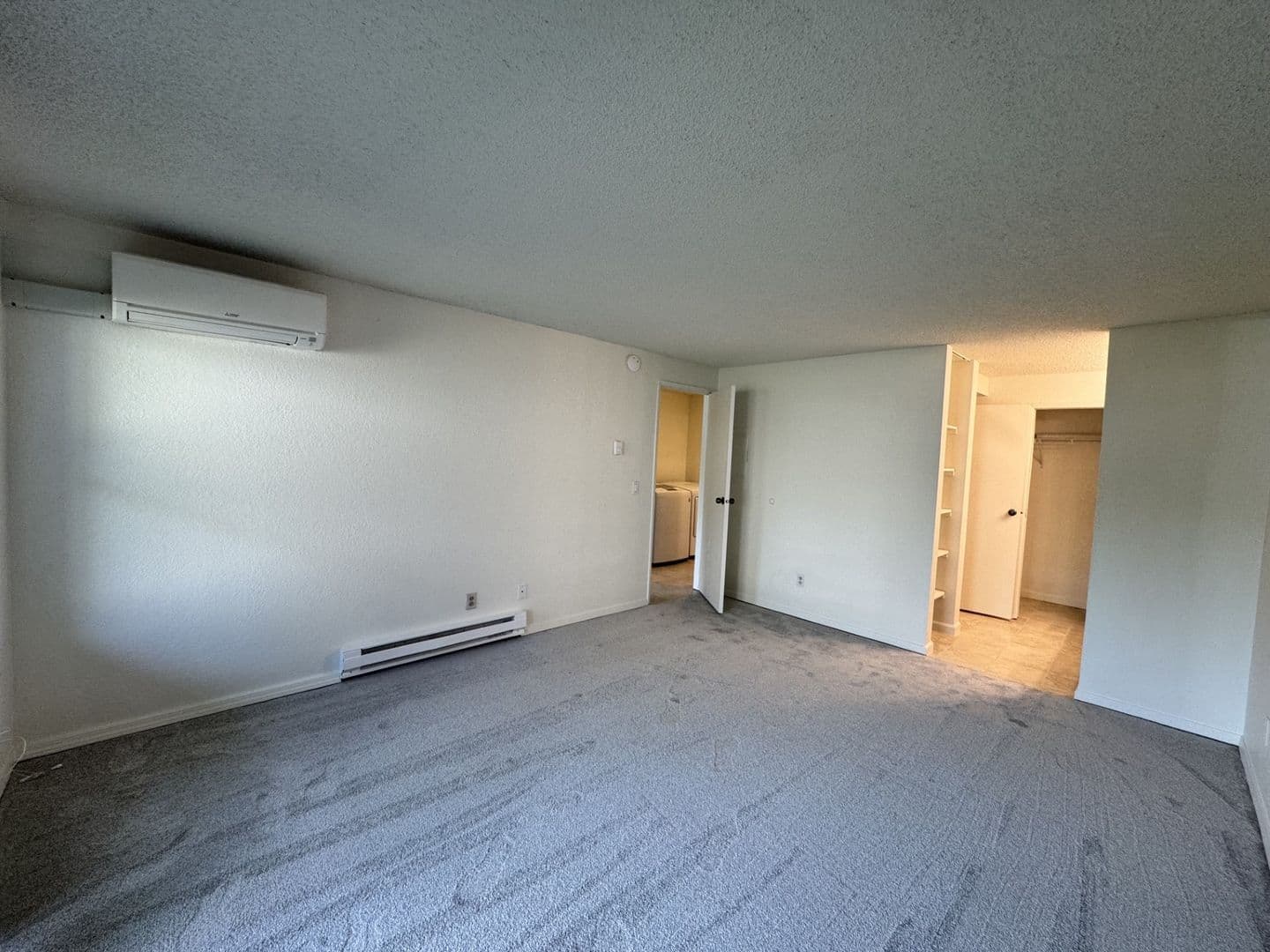 Bellevue Townhome: 14649 NE 35th St