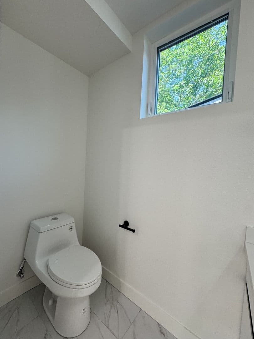 Seattle Townhome: 4250 S Juneau St, #B